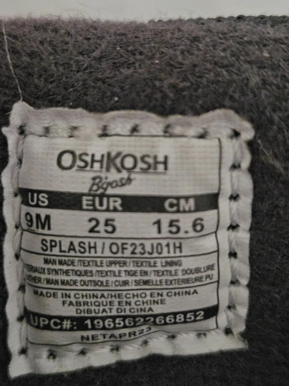 OshKosh B'gosh Black & Gray Kids Winter Boots